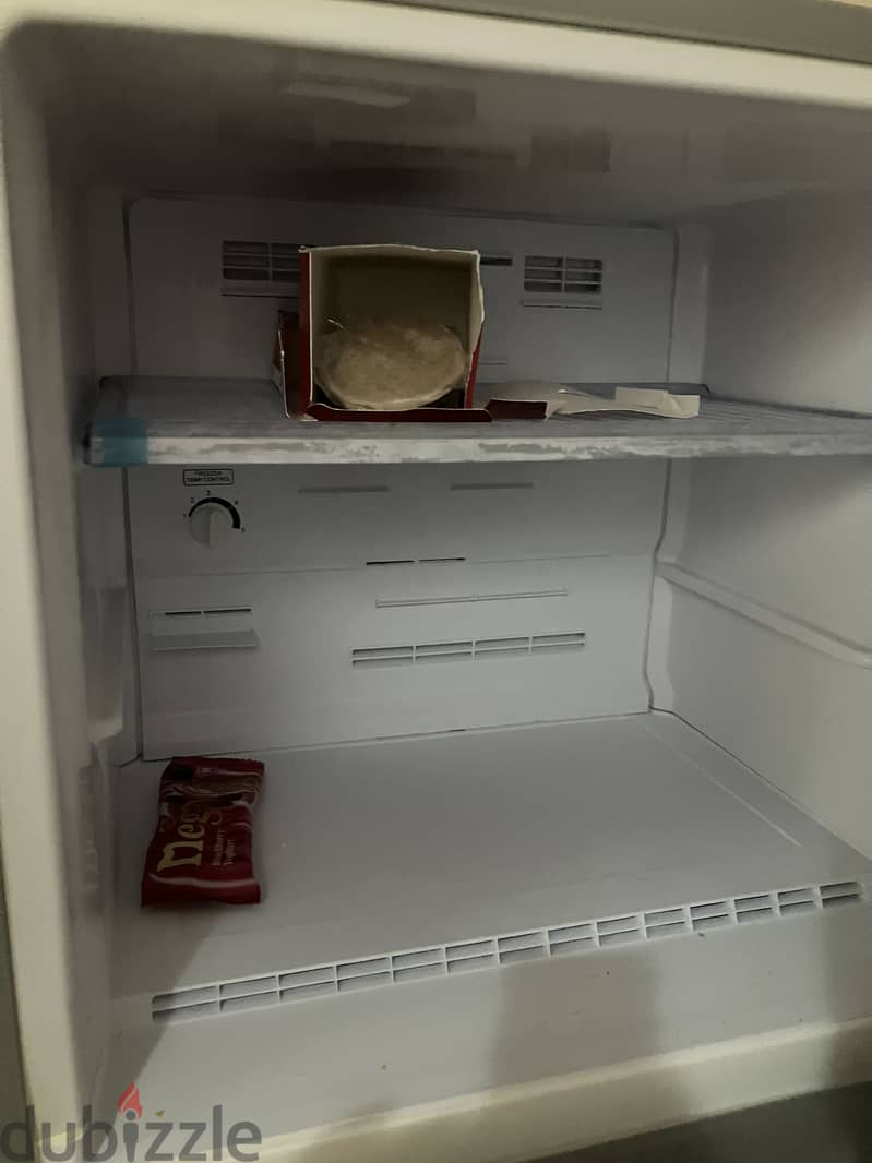 Toshiba refrigerator 1