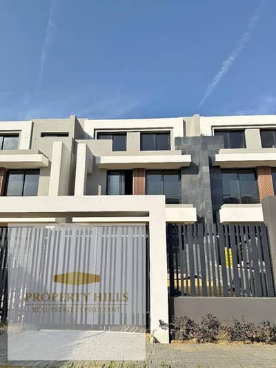 استلم فيلتك متشطبة بالكامل ومعاها التكييفات من لافيستا في قلب التجمع بجوار Auc وجمب كمبوند ميفيدا ب مليون ونص فقط للتعاقد