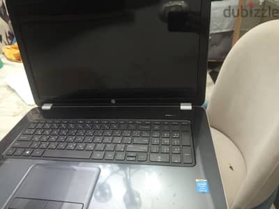 لببيع لابتوبhp Pavilion بمعالج intel core i3 بسعر1700 ج قابل للتفاوض ،