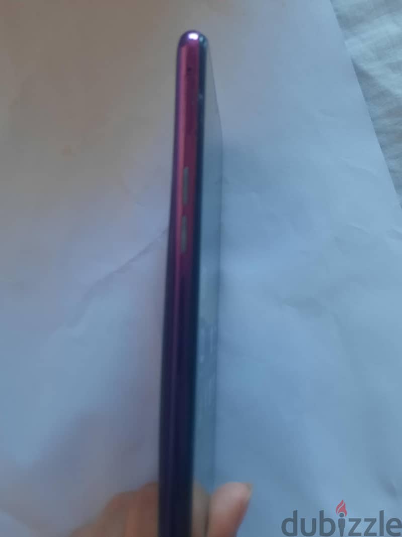 Oppo f9 mobile 4