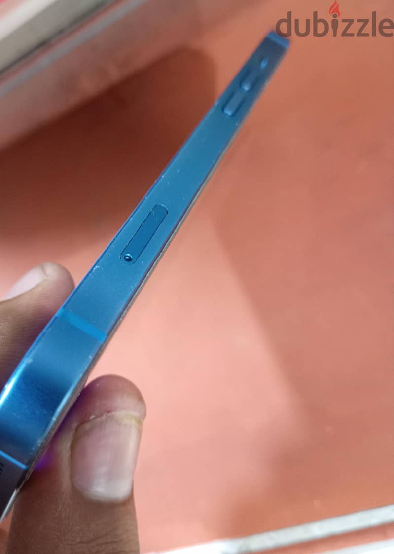 Apple - iPhone 13 4