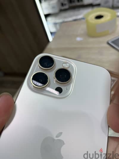 آبل - آيفون 16 برو ماكس