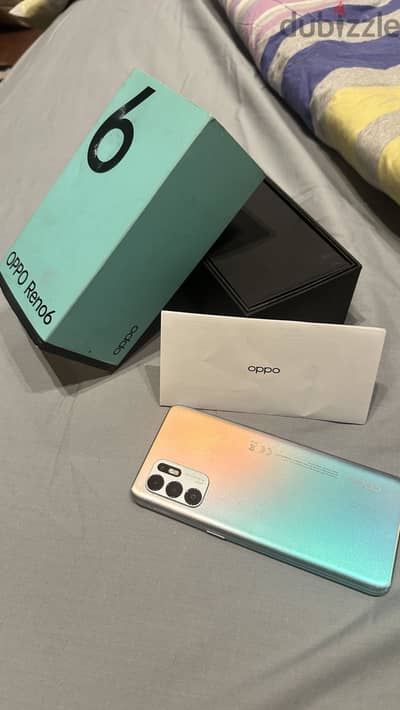 OPPO Reno6