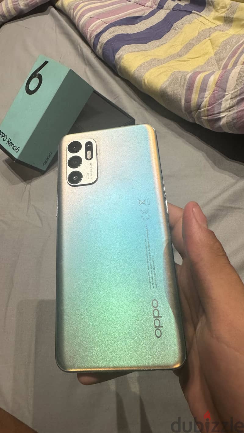 OPPO Reno6 2