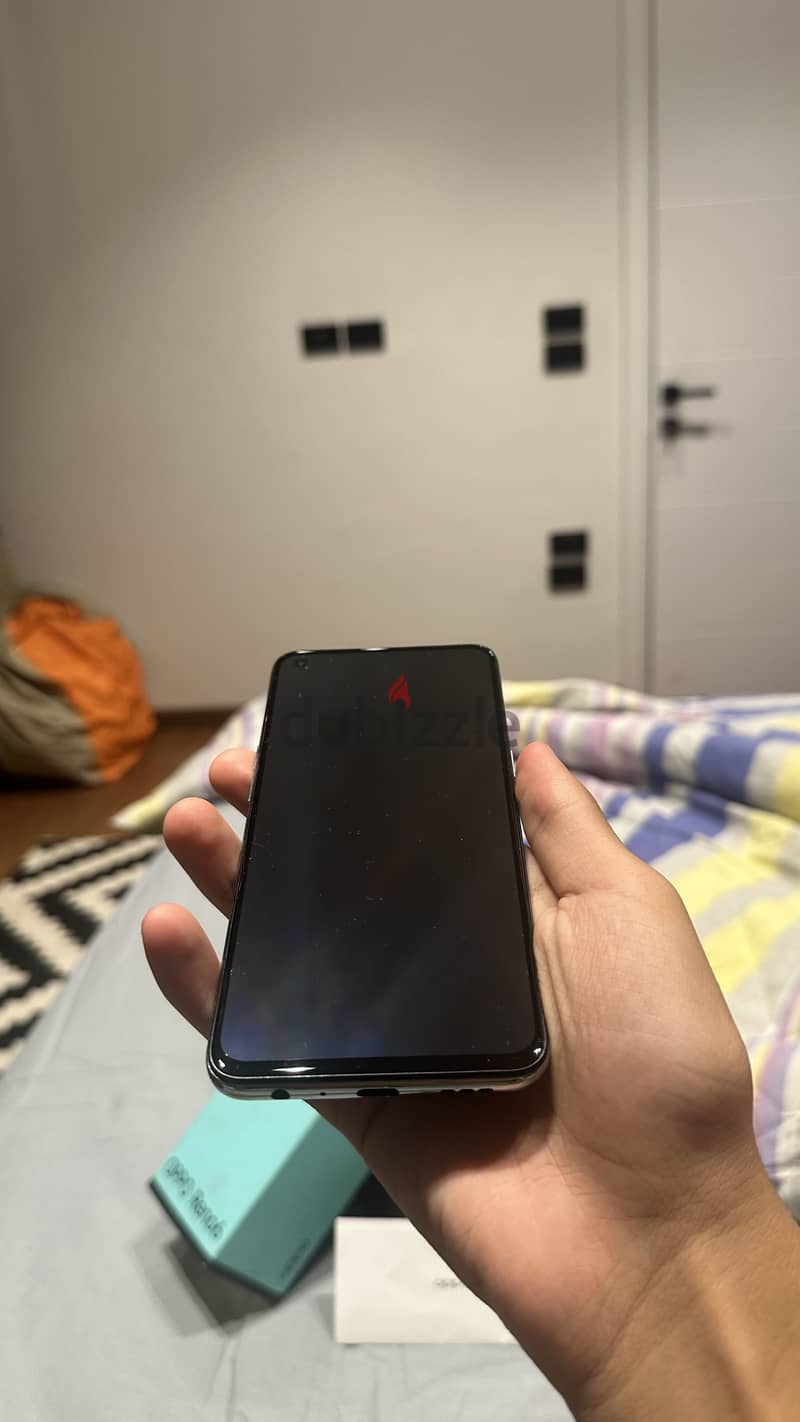 OPPO Reno6 4