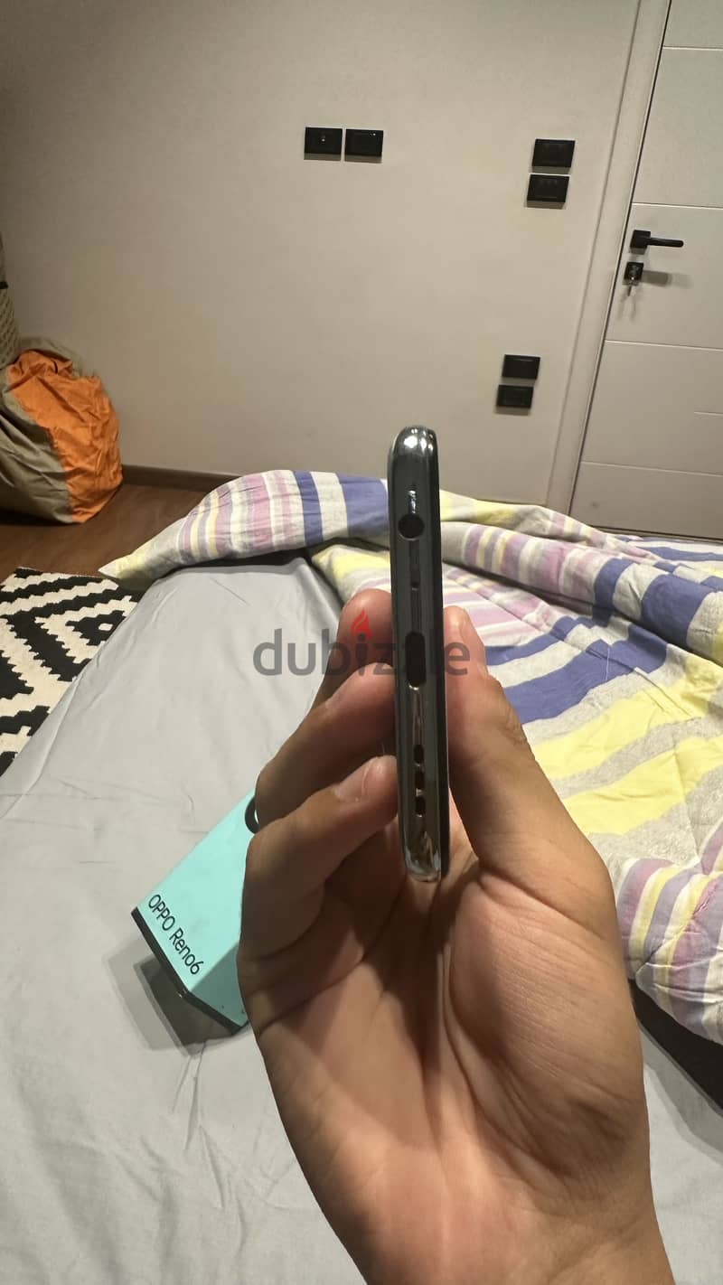 OPPO Reno6 8