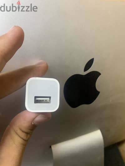 Apple adapter
