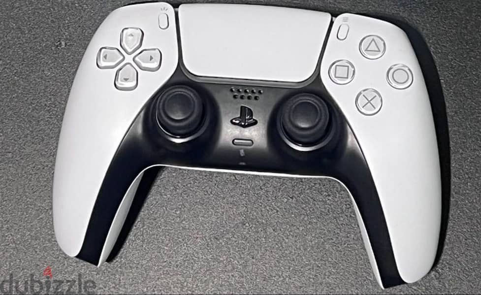 PlayStation 5 with purple covers and 1 controller. 7