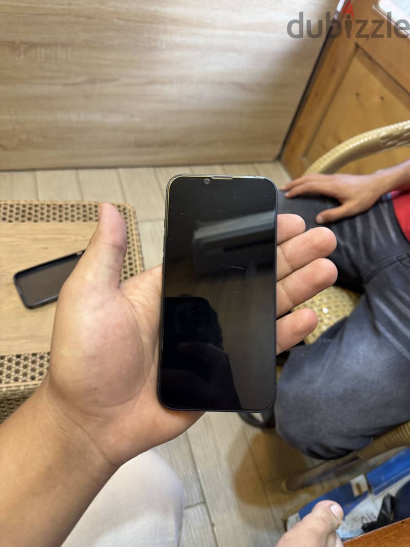 آبل - آيفون 13 1