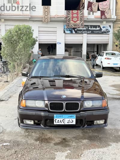 بي ام دبليو 1995 e36