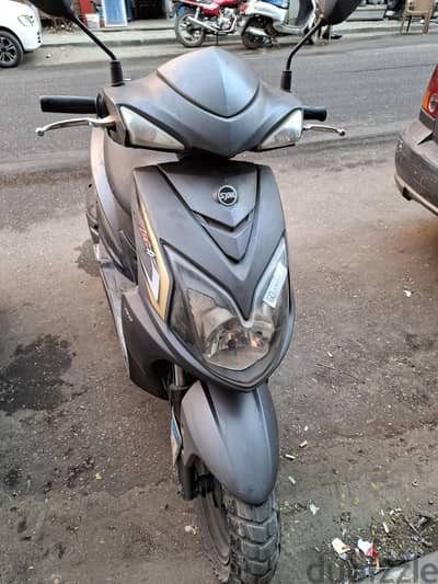 اسكوتر sym 150 cc ٢٠١٧