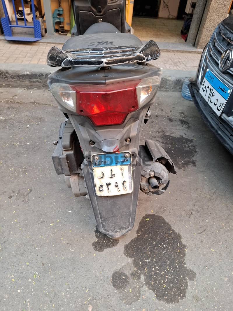 اسكوتر sym 150 cc ٢٠١٧