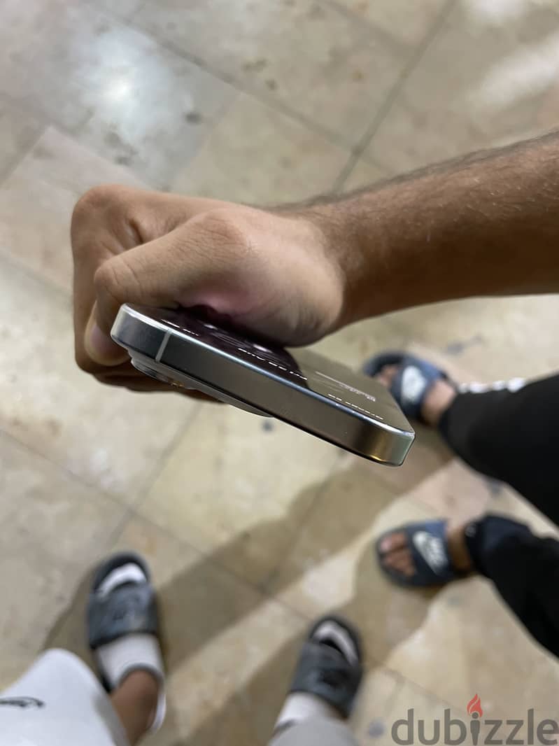 Apple - iPhone 16 Pro 4