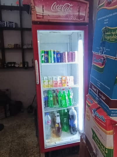 تلاجة عرض