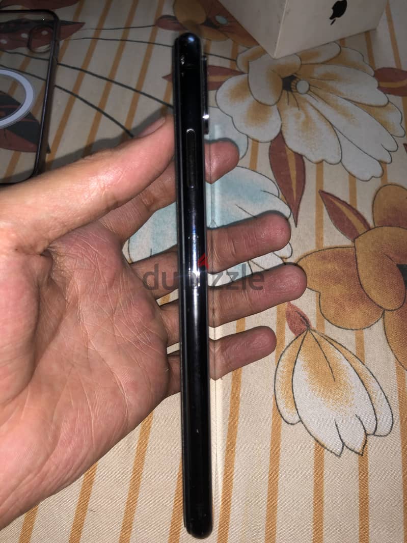 Apple - iPhone XS Max 6