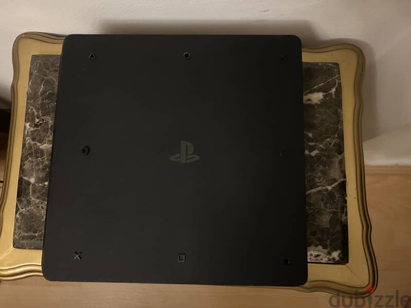 Ps4 slim very good status 4