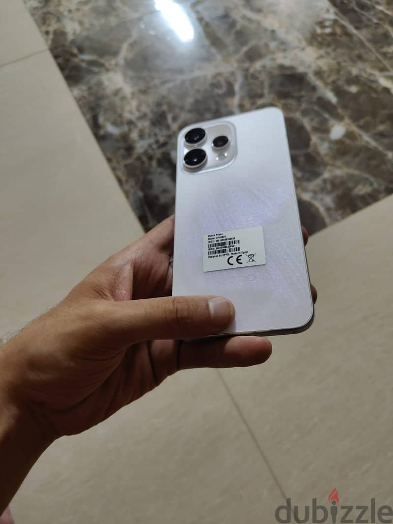 OPPO Reno 15 1