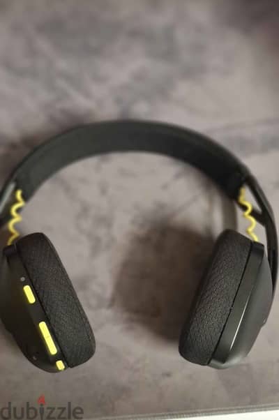 سماعه logitech g435