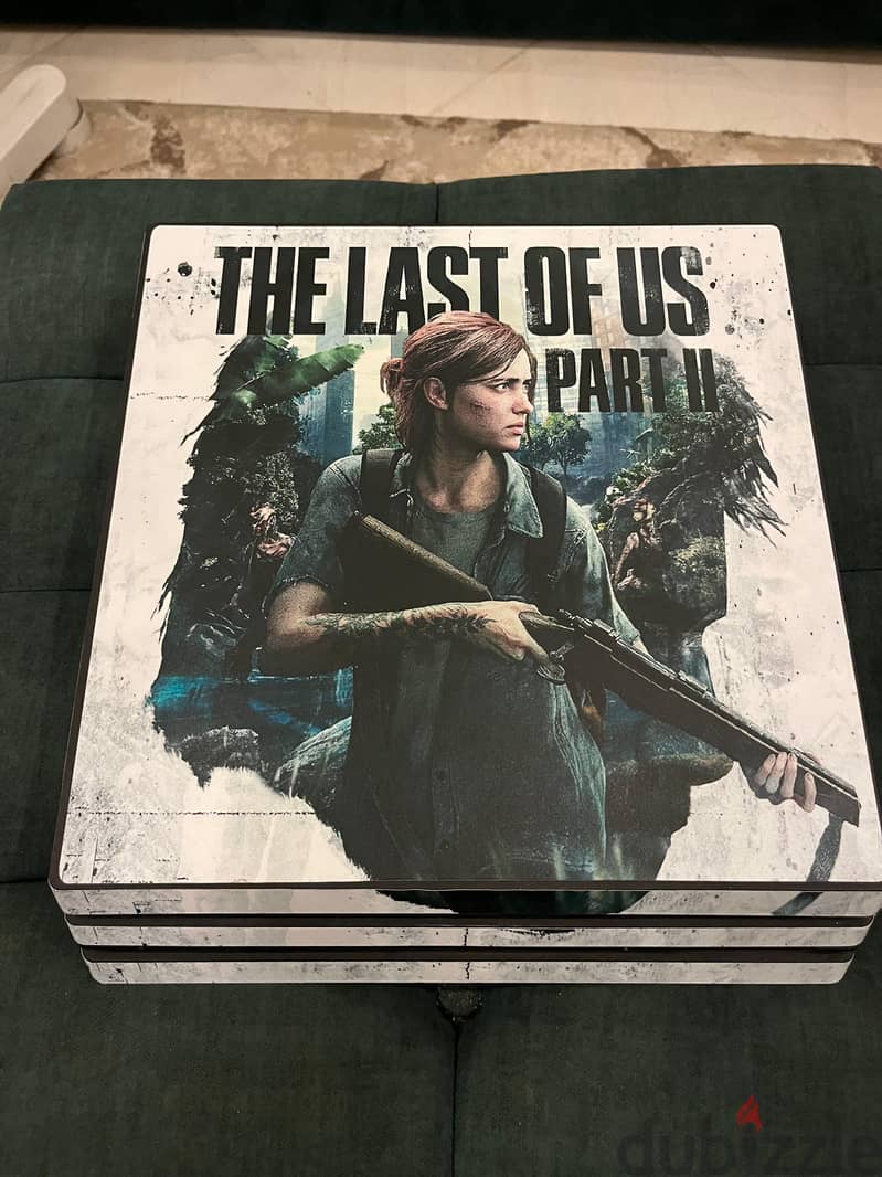 PS4 pro with 4 controllers 3