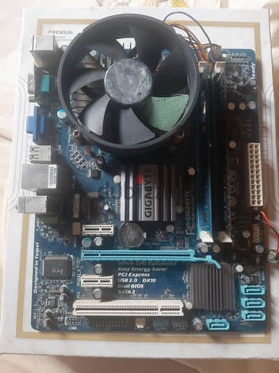 باندل جيجا بايت جي ٤١ ورامات ٤ جيجا ddr 3 2×2