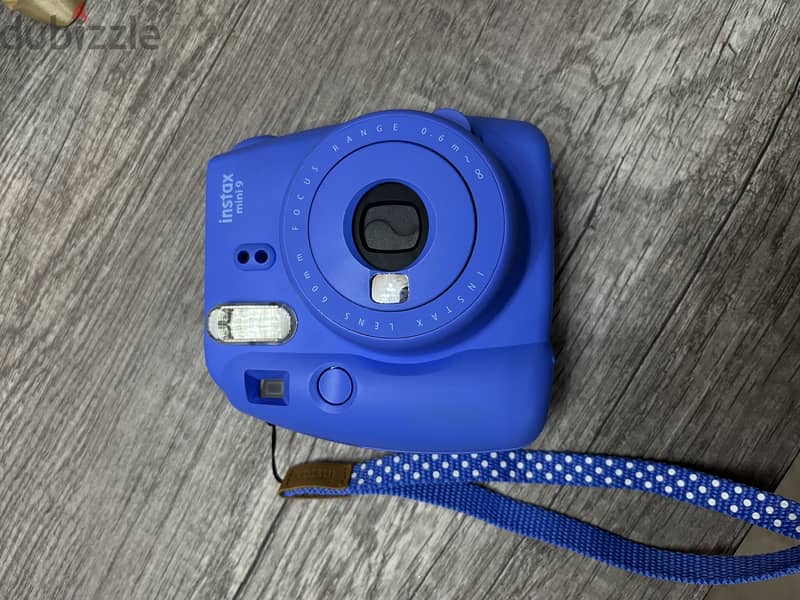 Instax mini 9 with gift box 3