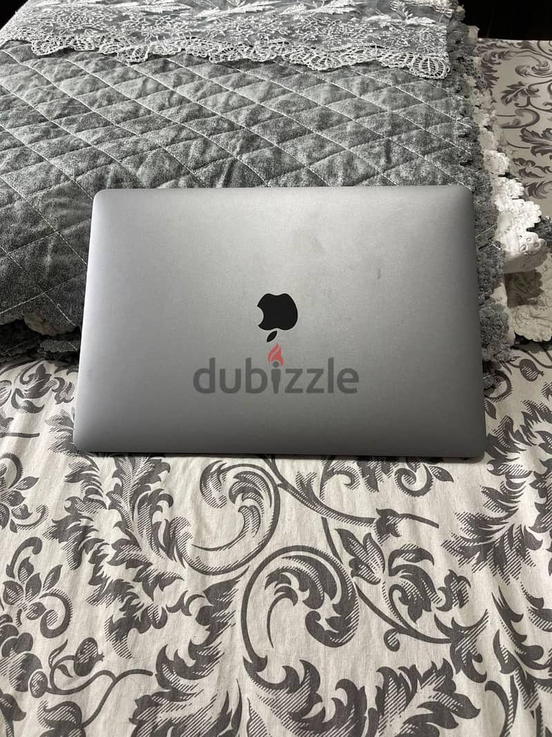 MacBook Pro 13-inch (2020) 5