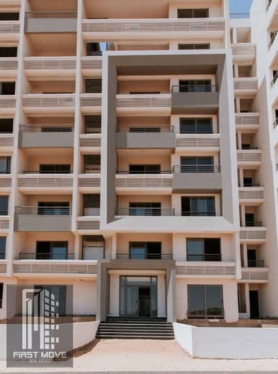 شقة للبيع ب50% خصم استلام فورى فى العاصمة الادارية بمنطقة الR7 اوبن فيو علي الممشي السياحي ولاند سكيب