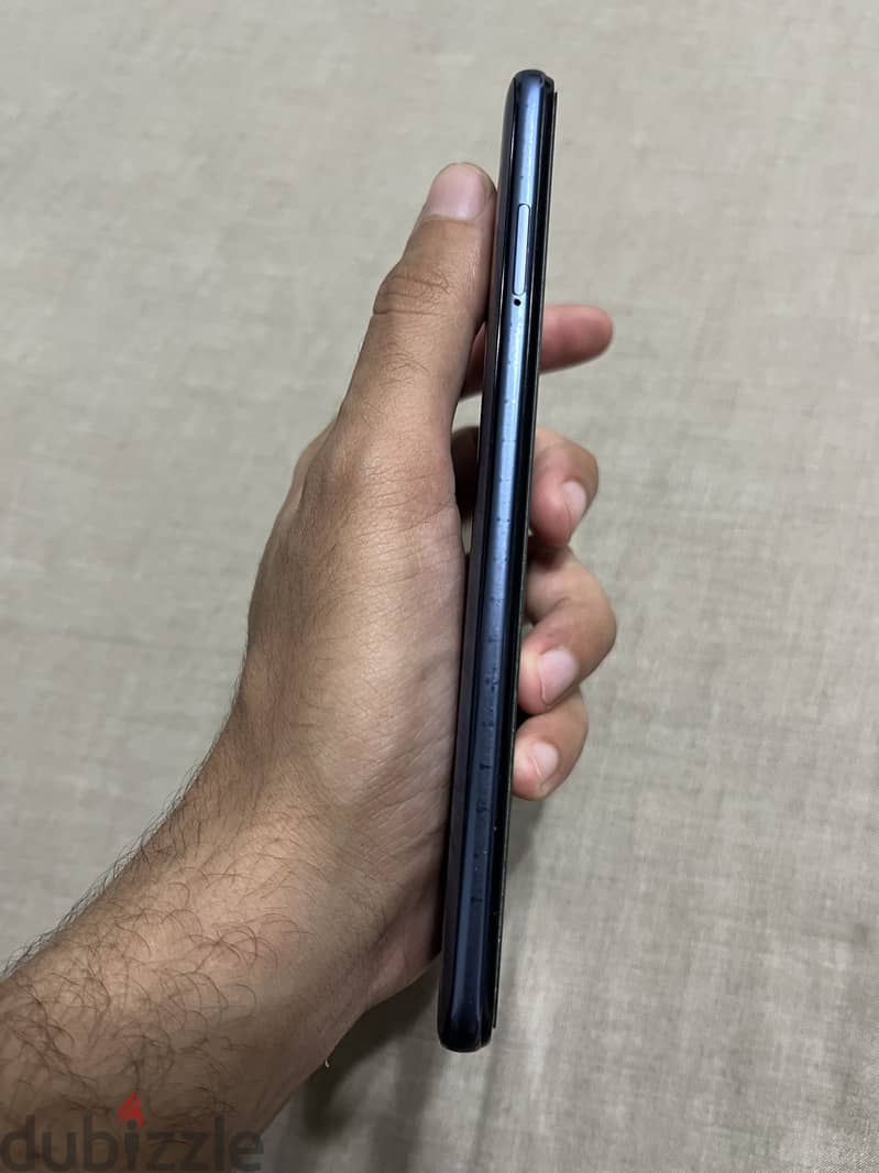 Xiaomi Redmi Note 9s 1