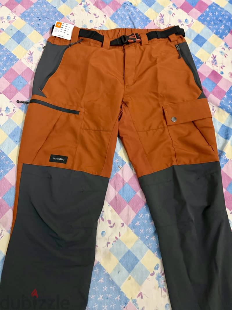 Decatlon pants/short New medium size 32 1