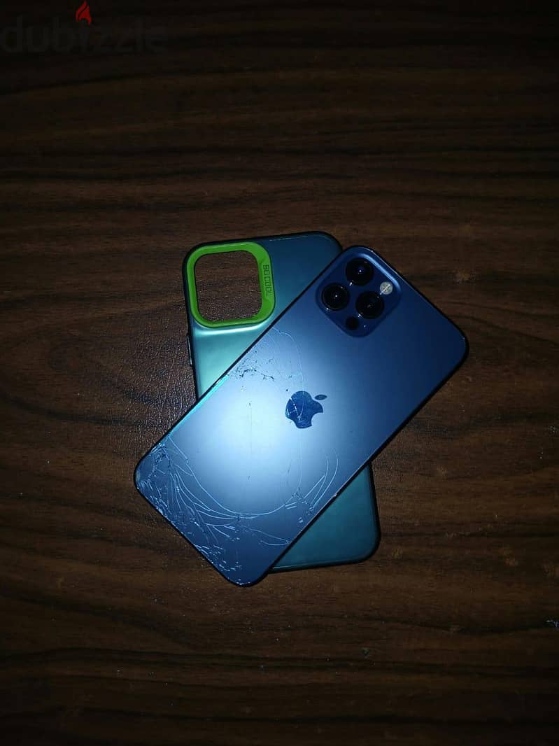 iPhone 12 Pro للبيع 1