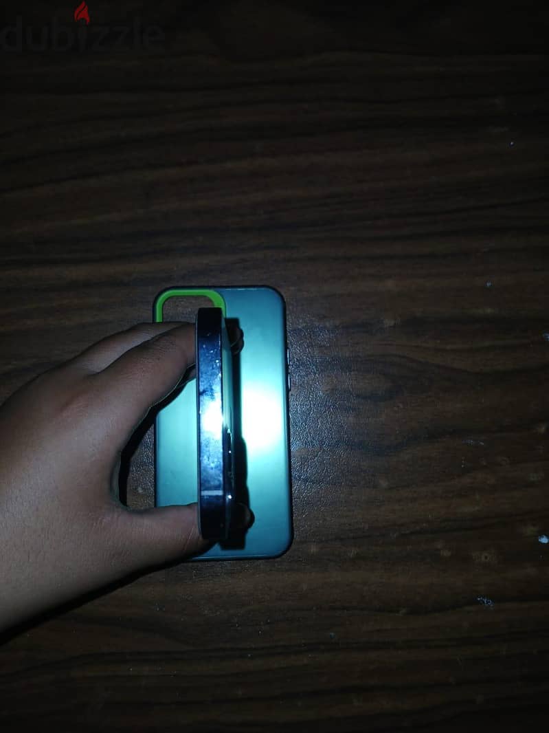 iPhone 12 Pro للبيع 4