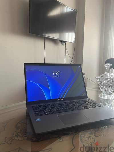 لابتوب asus x515ma للبيع بحاله ممتازه
