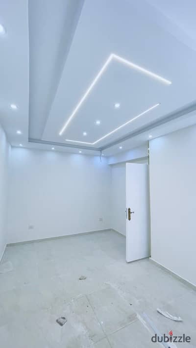 ١٥٠م شقة قانون ابراهمية  قرب كلية طب وهندسة٣ غرف وريسبشن ٣ ق و٢ حمام اول سكن