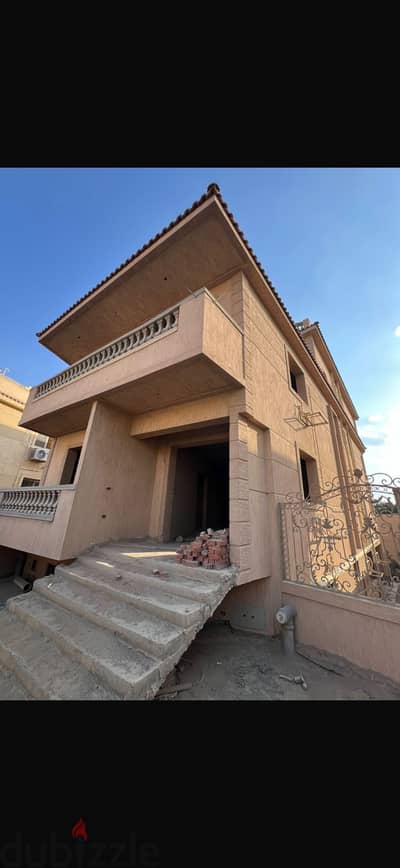 فيلا  standalone كمبوند green village مول مصل