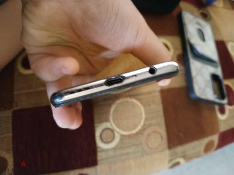اوبو رينو 5 5