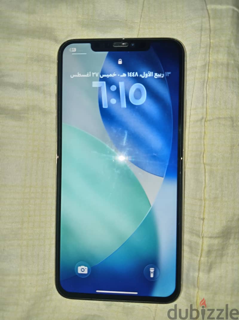 Apple - iPhone 11 Pro Max 1