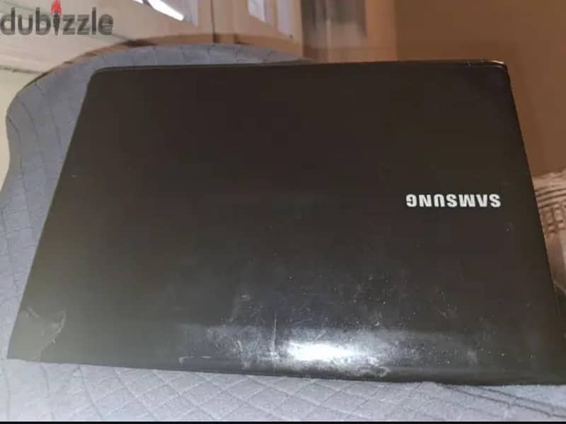 Sumsang Mini Laptop 7