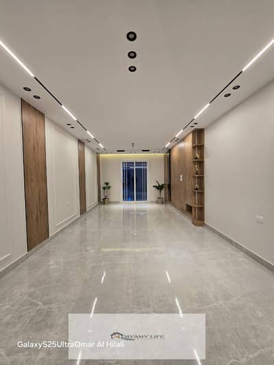 For sale in Al-Ahram Gardens, an apartment of 165 meters, facade in the center