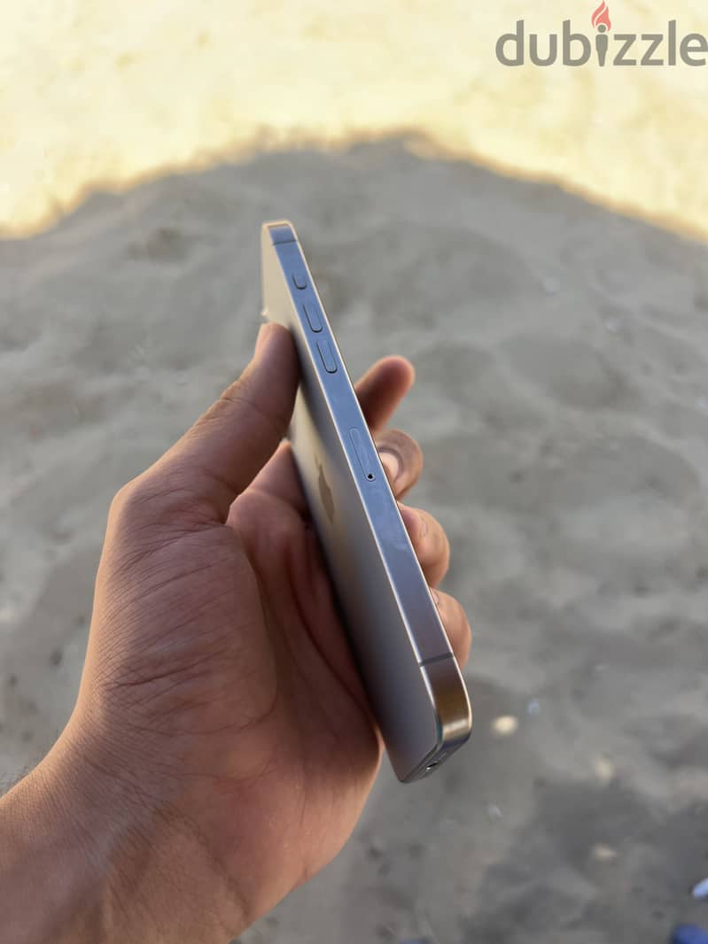 Apple - iPhone 15 Pro Max 2