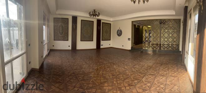 Spacious Villa للايجار في El Patio Oro بالتجمع الخامس - 5 Bedrooms وRoof وACs وKitchen Appliances