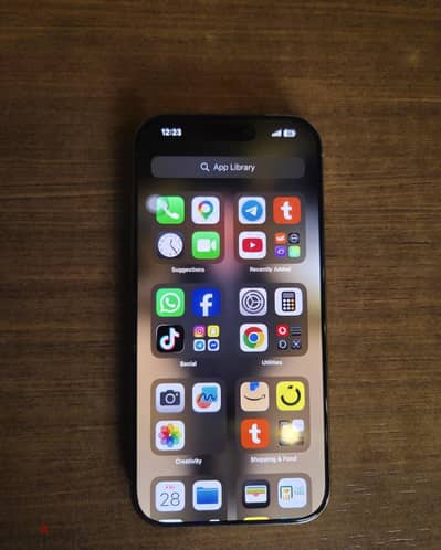 iPhone 16 Pro 128 GB 98% battery health ايفون ١٦ برو وارد السعوديه