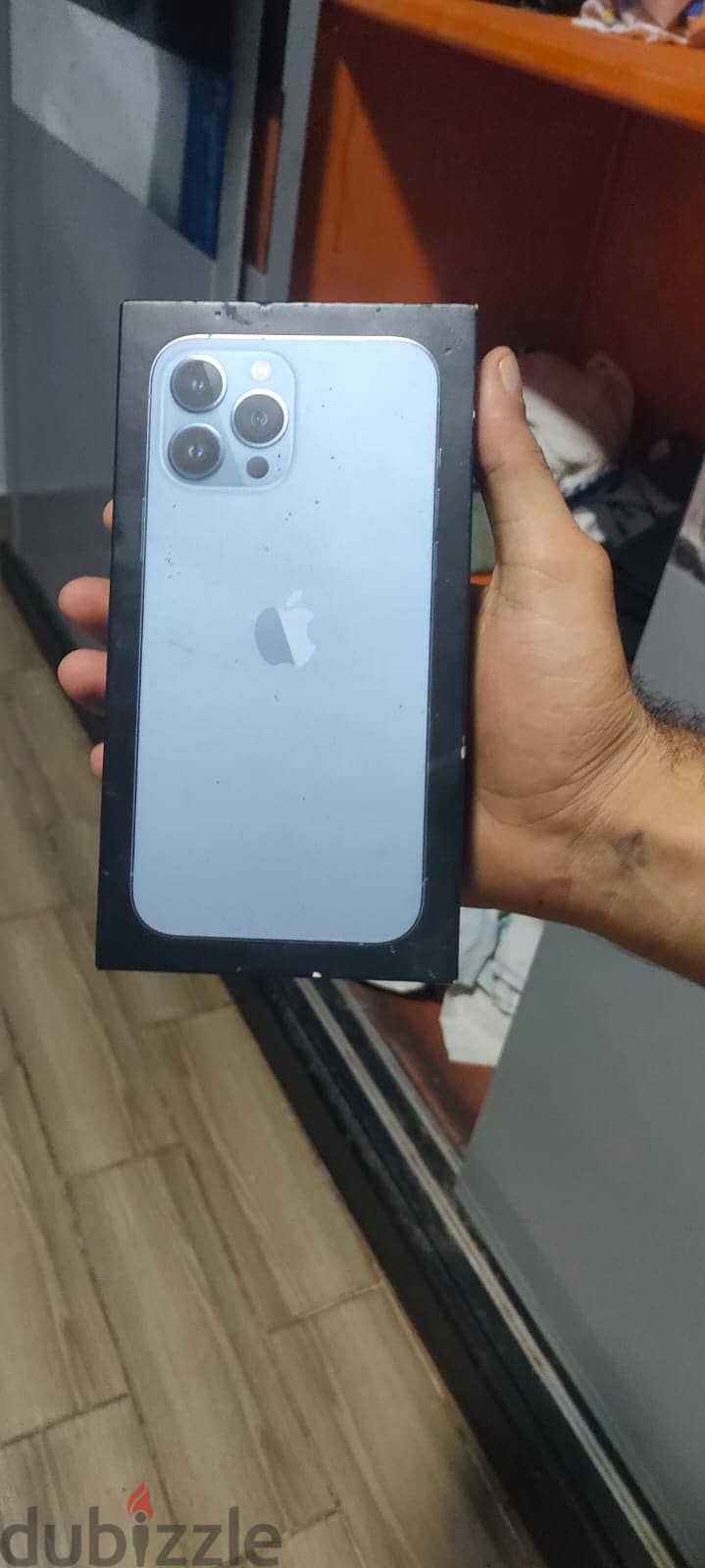 iPhone 13 Pro Max 1