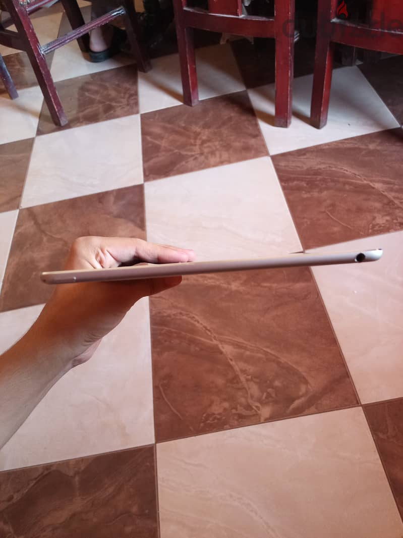 iPad air 2 4