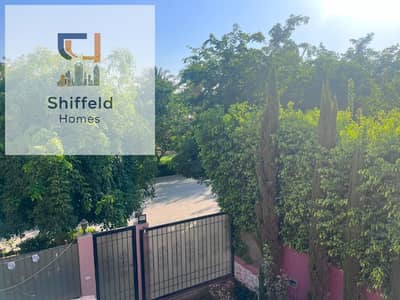 Hyde Park New Cairo ,villa ( Town House )Fully Furnished  luxury with Private Beside Pool Entrance Mivida and Auc luxury. for rent very prime location