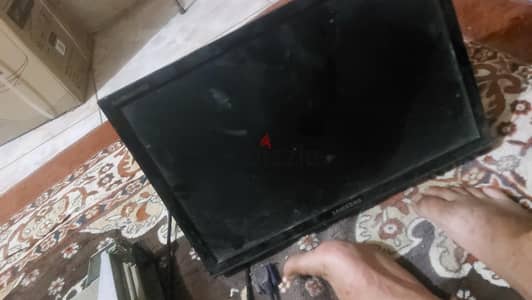 شاشه سامسونج ١٩بوصه ليسه به اي عيوب