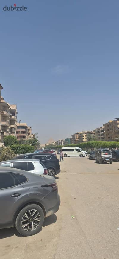 Mineral Wealth Street - Commercial 240 m² for rent