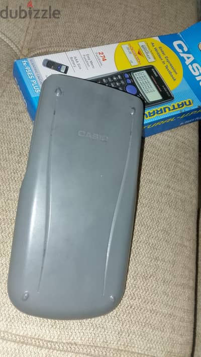 عنوان: آلة حاسبة Casio fx-95ES PLUS مستعملة بحالة جيدة