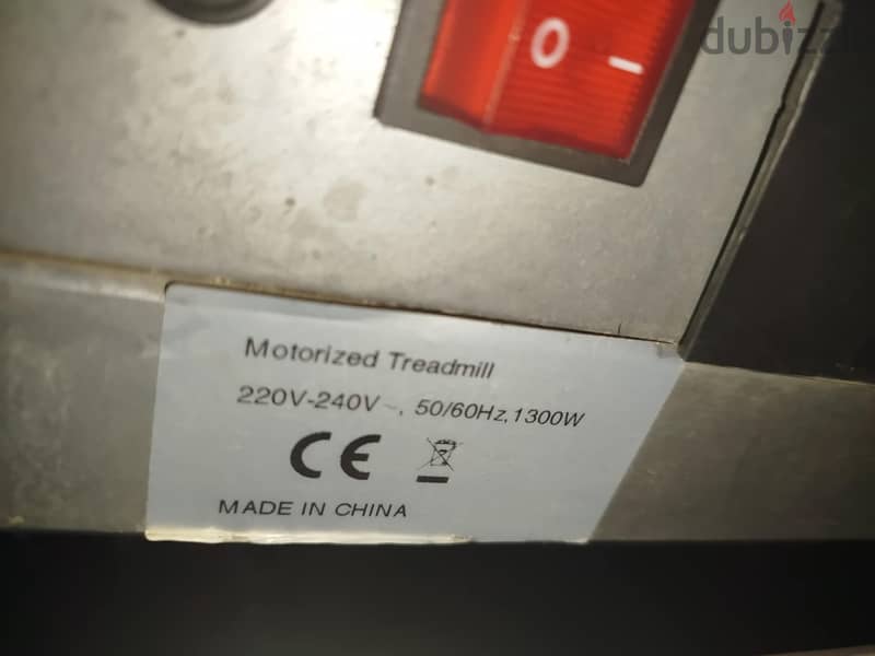 Motorized Treadmill 4