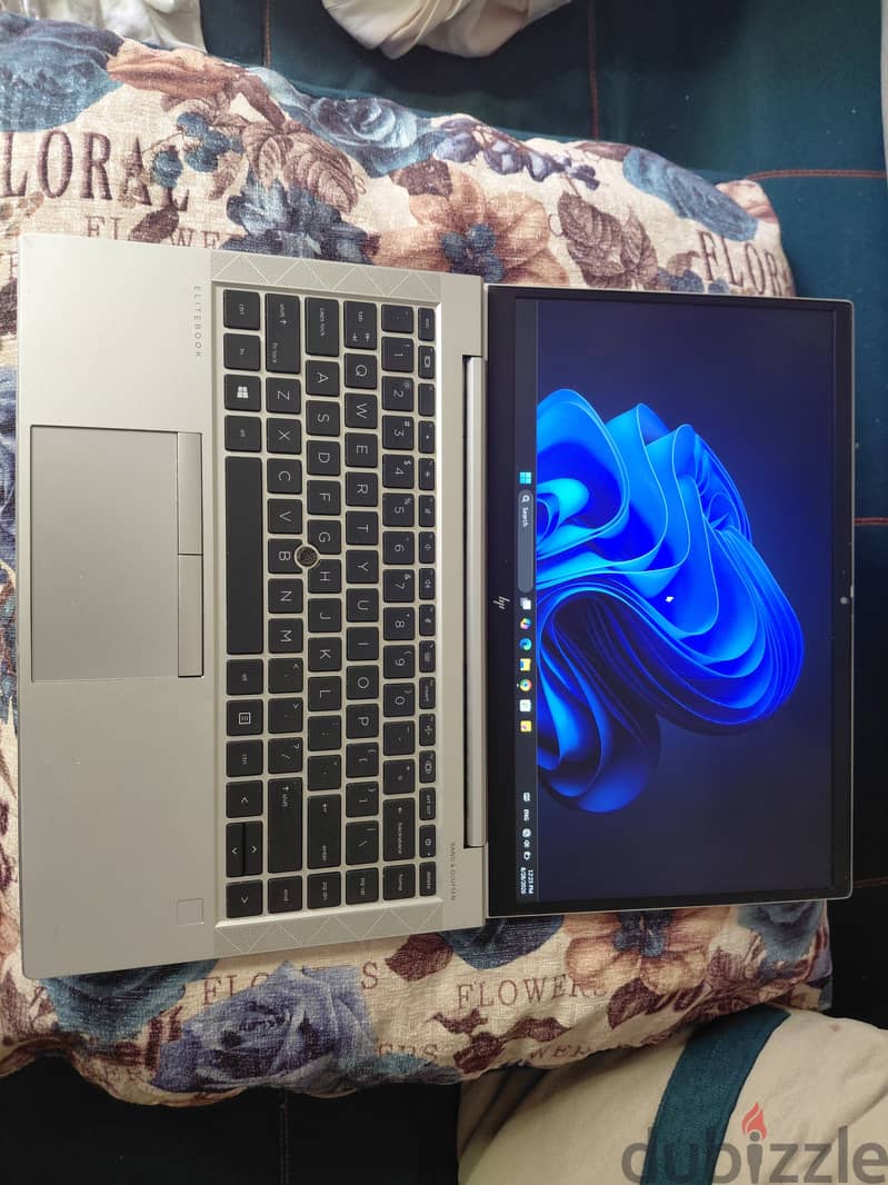 Hp 845 G7 من المانيا 3