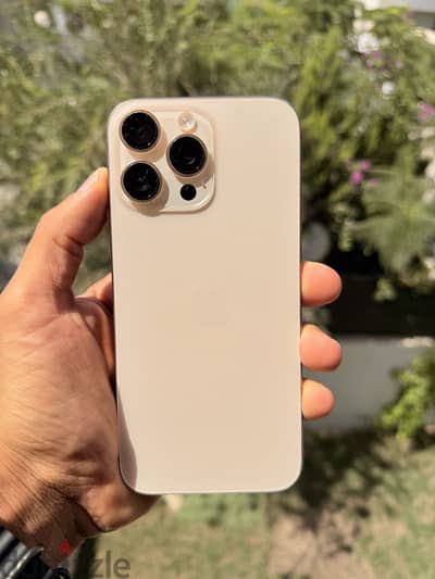 Apple - iPhone 16 Pro Max